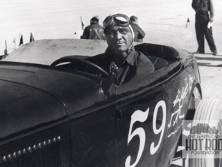 EDE_064_Vic-Edelbrock-Racer