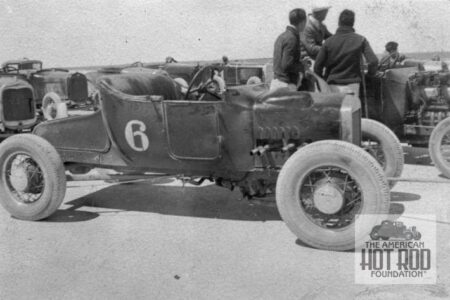 BNF_090_Riley-powered-T-no.-6