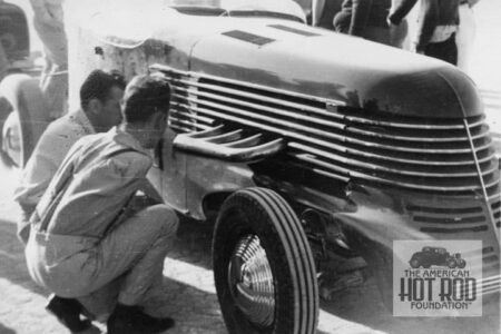 HEY_010_Tommy-Lees-Car-40