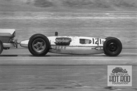 MEA_019_Johnson-Fjastad-Vans-Obsolete-Ford-1961