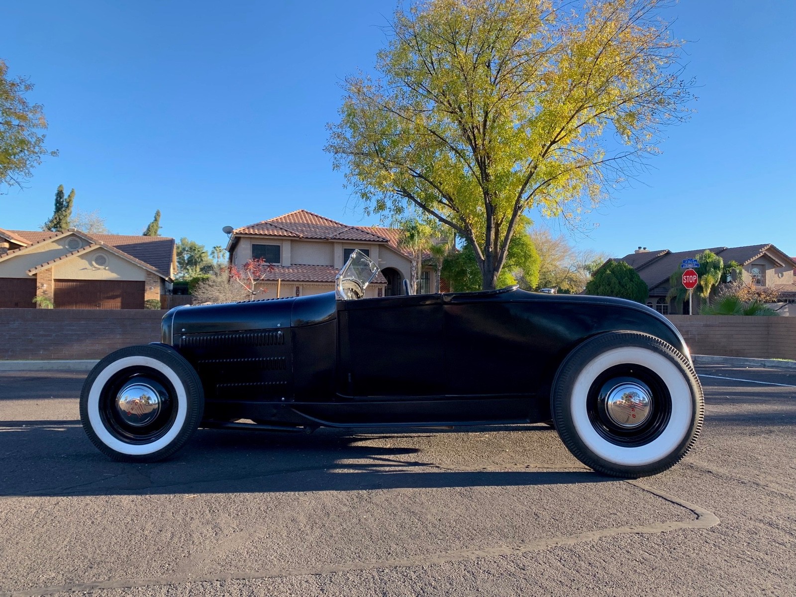 Mikla Tom_AHRF_HROTM_2022_03_side