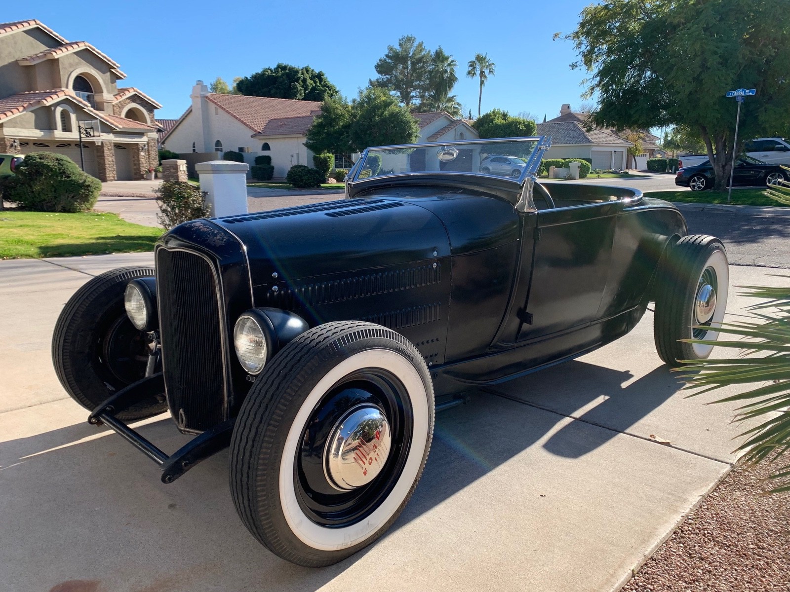 Mikla-Tom_AHRF_HROTM_2022_04_three-quarter-left-front