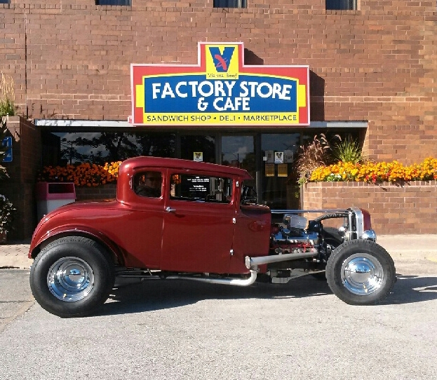 1930 Ford Coupe (William Waring)