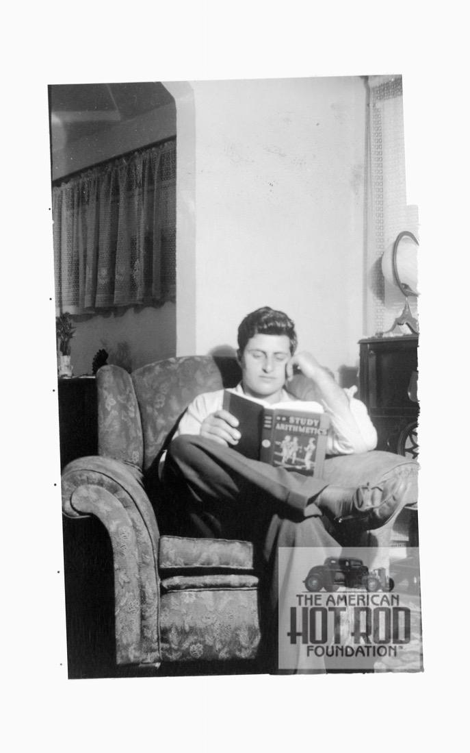 EIC_030_Studious Ed.Isky ik30